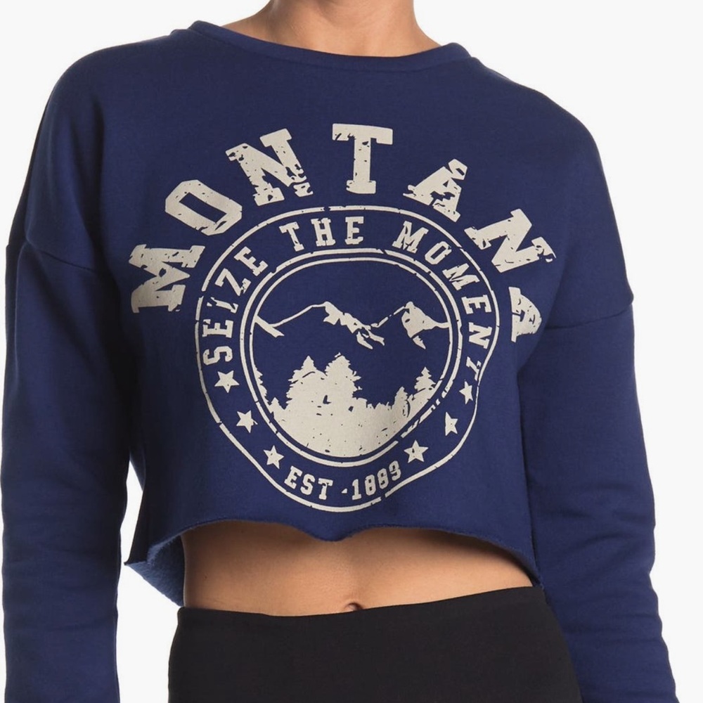ABOUND Fleece Lounge Set – Cropped Graphic Sweatshirt + Sweatpants (Navy Blue)